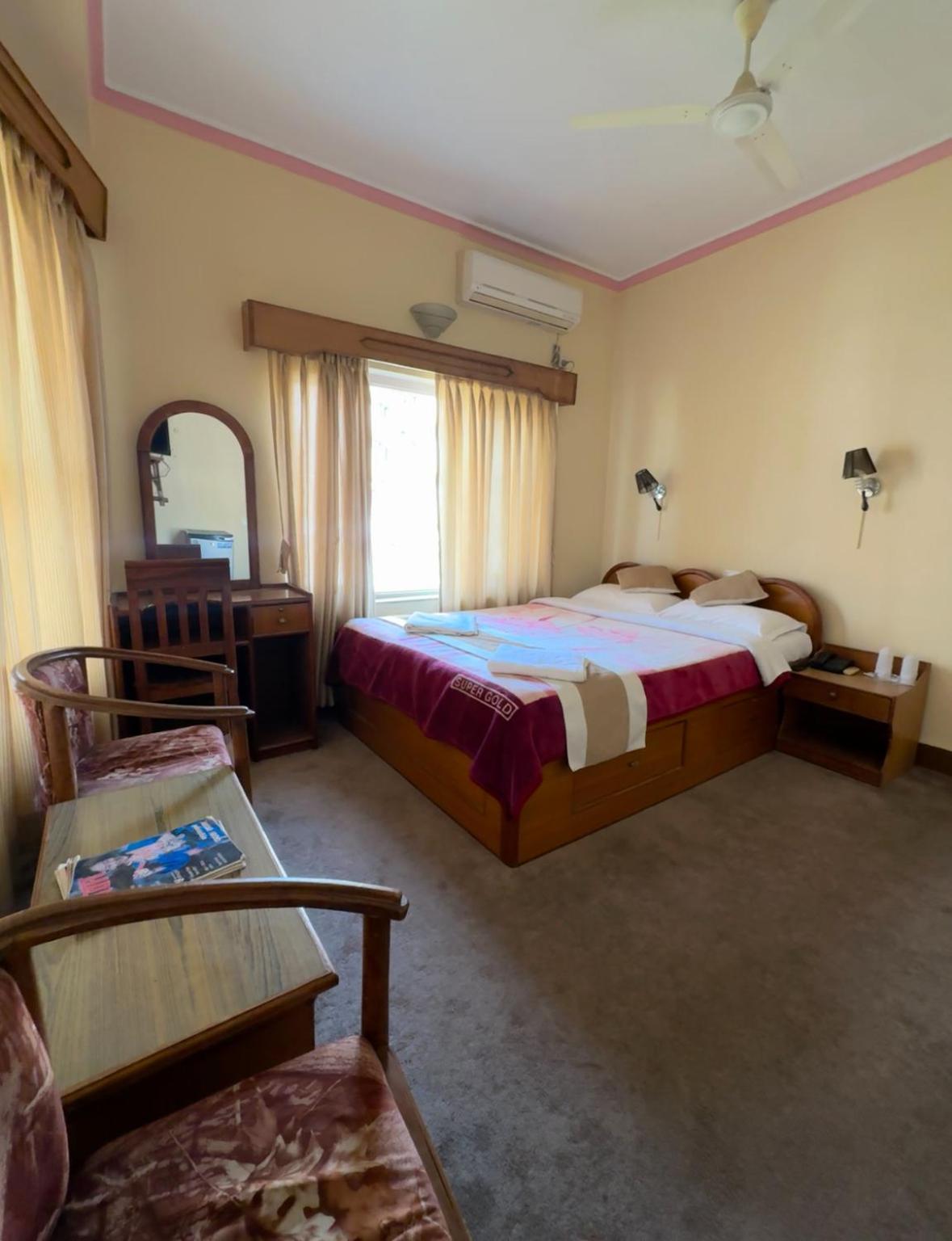 Green Tara Hotel Pokhara Exterior photo